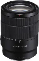 Sony SEL18135 – 18–135mm F3.5–5.6 OSS (APS-C Zoom-Objektiv mit Bildstabilisator, E-Mount, kompakt & leicht, ideal für Reisen, Alltag & Video, für Sony A6400, A6700 & ZV-E10, schwarz)