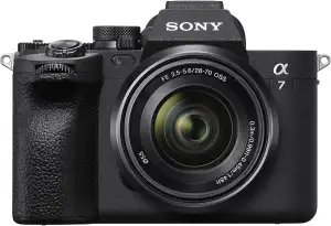 Sony Alpha 7 IV Vollformat Systemkamera mit 28–70mm Objektiv – 33 MP, Echtzeit-A
