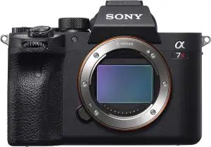 Sony Alpha 7R IV Vollformat Systemkamera 61MP, 4K Video, 10fps Serienbild, Eye-A
